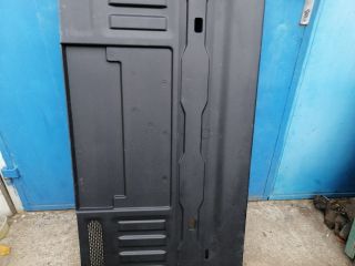 bontott SSANGYONG MUSSO Hátfal Burkolat