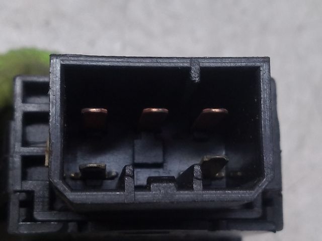 bontott SSANGYONG MUSSO Hátsó Ködzárófény Kapcsoló