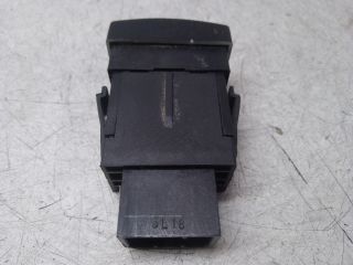 bontott SSANGYONG MUSSO Hátsó Ködzárófény Kapcsoló