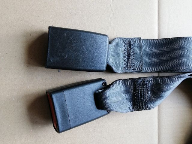 bontott SSANGYONG MUSSO Hátsó középső Biztonsági Öv Csat