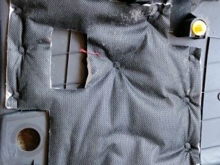 bontott SSANGYONG MUSSO Jobb B Oszlop Burkolat