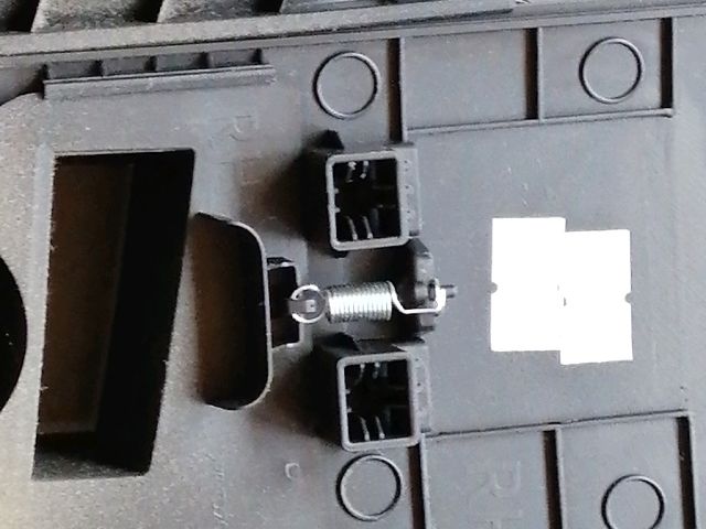 bontott SSANGYONG MUSSO Jobb B Oszlop Burkolat