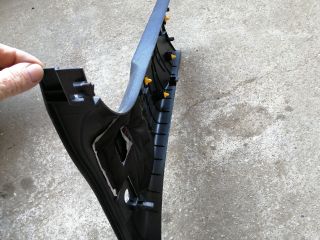 bontott SSANGYONG MUSSO Jobb B Oszlop Burkolat