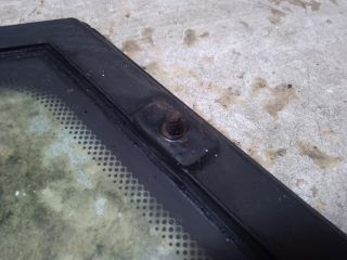 bontott SSANGYONG MUSSO Jobb C Oszlop Oldalablak Üveg