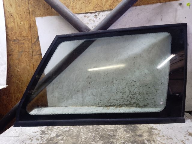 bontott SSANGYONG MUSSO Jobb C Oszlop Oldalablak Üveg