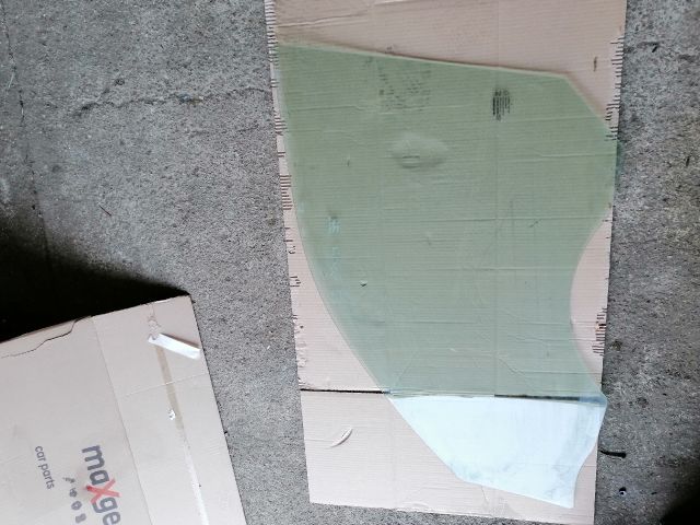 bontott SSANGYONG MUSSO Jobb első Ablak