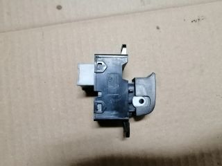 bontott SSANGYONG MUSSO Jobb első Ablakemelő Kapcsoló