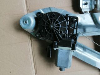 bontott SSANGYONG MUSSO Jobb első Ablakemelő Szerkezet (Elektromos)