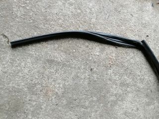 bontott SSANGYONG MUSSO Jobb első Ablakvezető Gumi