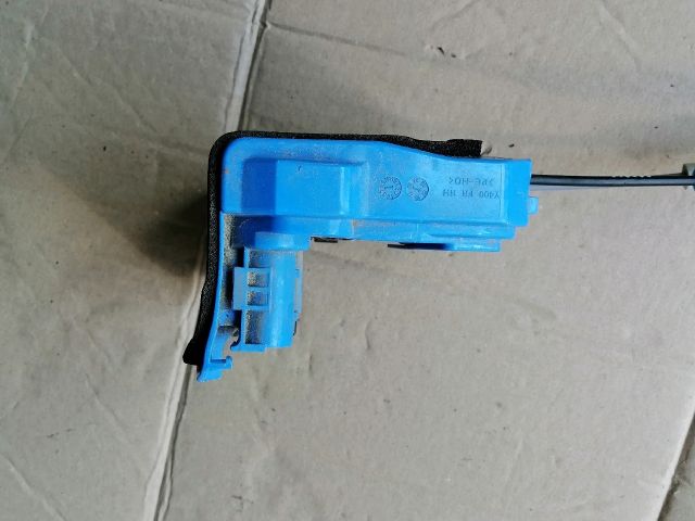 bontott SSANGYONG MUSSO Jobb első Ajtózár