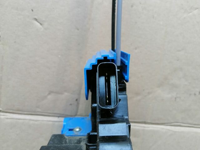 bontott SSANGYONG MUSSO Jobb első Ajtózár