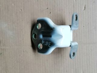 bontott SSANGYONG MUSSO Jobb első Alsó Zsanér