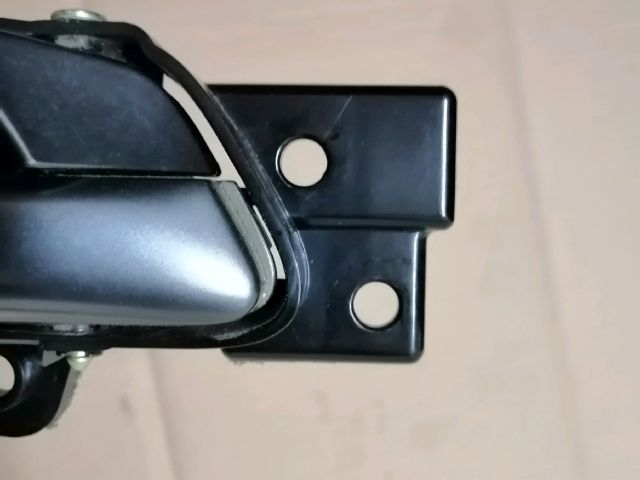 bontott SSANGYONG MUSSO Jobb első Belső Kilincs