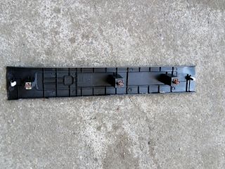 bontott SSANGYONG MUSSO Jobb első Belső Küszöb Burkolat