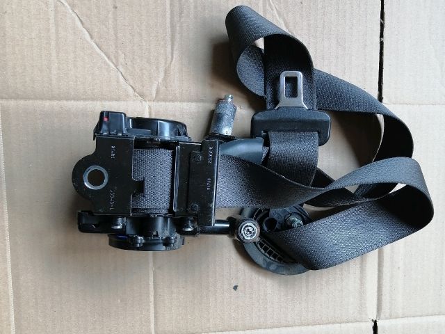 bontott SSANGYONG MUSSO Jobb első Biztonsági Öv