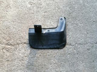 bontott SSANGYONG MUSSO Jobb első Sárvédő Gumi