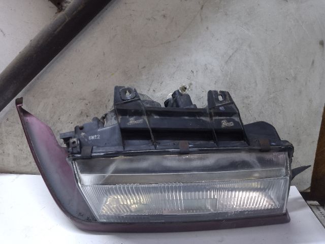 bontott SSANGYONG MUSSO Jobb Fényszóró