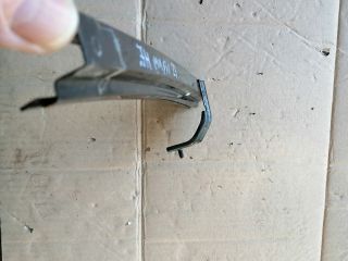 bontott SSANGYONG MUSSO Jobb hátsó Ablak Sín