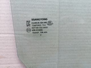 bontott SSANGYONG MUSSO Jobb hátsó Ablak