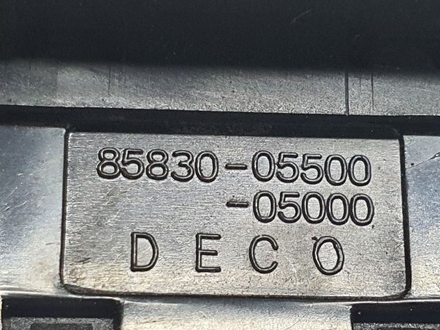 bontott SSANGYONG MUSSO Jobb hátsó Ablakemelő Kapcsoló