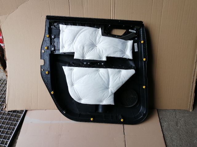 bontott SSANGYONG MUSSO Jobb hátsó Ajtó Kárpit