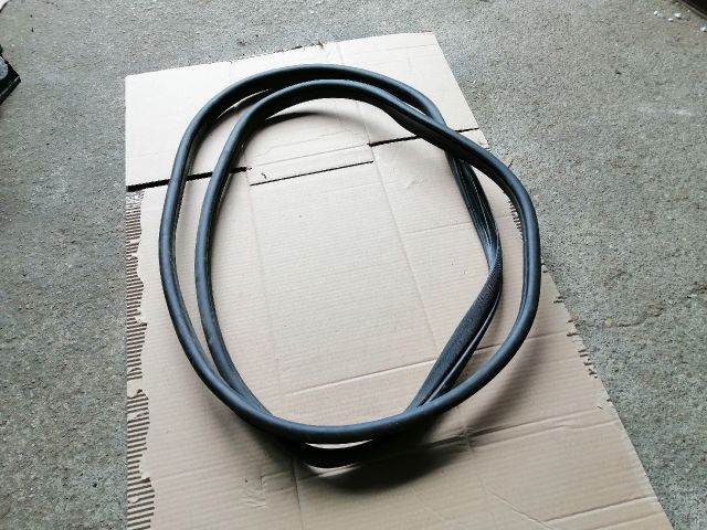 bontott SSANGYONG MUSSO Jobb hátsó Ajtó Szigetelés