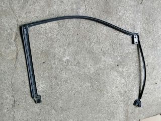 bontott SSANGYONG MUSSO Jobb hátsó Ajtókeret Burkolat