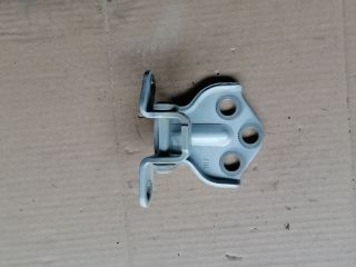 bontott SSANGYONG MUSSO Jobb hátsó Alsó Zsanér