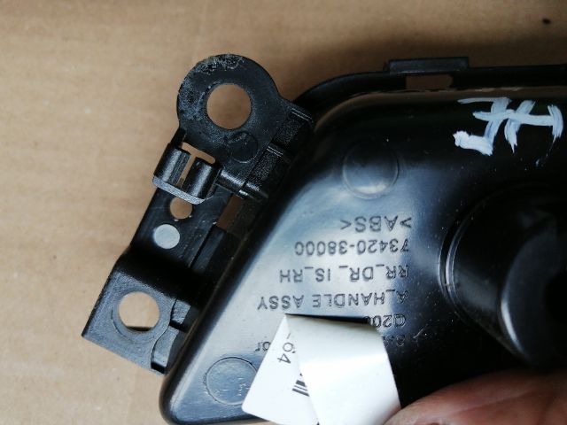 bontott SSANGYONG MUSSO Jobb hátsó Belső Kilincs