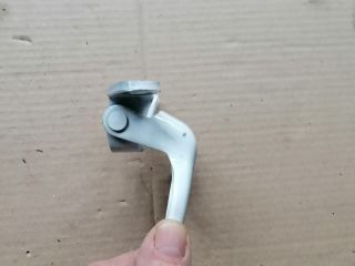 bontott SSANGYONG MUSSO Jobb hátsó Felső Zsanér