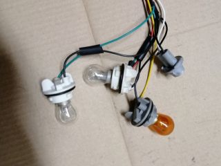 bontott SSANGYONG MUSSO Jobb Hátsó Lámpa Foglalat