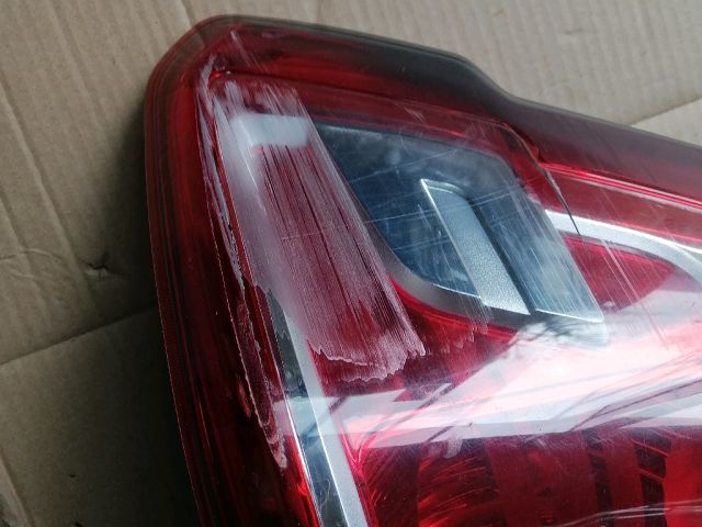 bontott SSANGYONG MUSSO Jobb Hátsó Lámpa