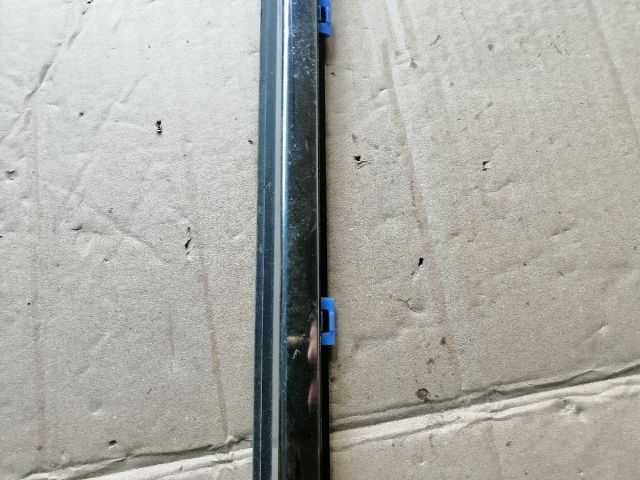 bontott SSANGYONG MUSSO Jobb hátsó Vízlehúzó Gumicsík