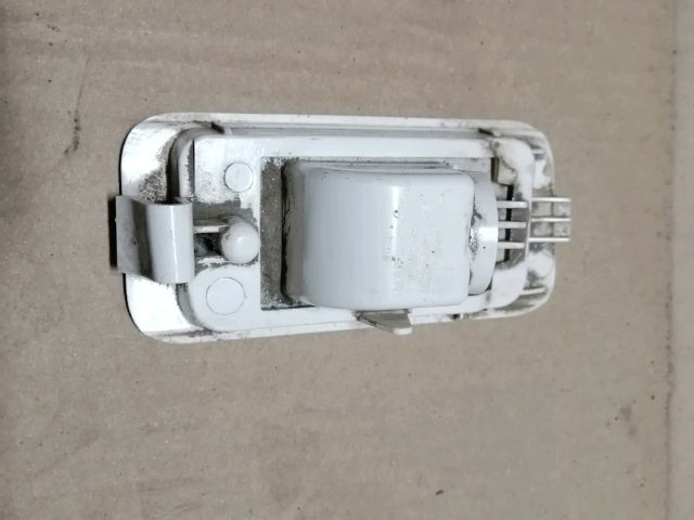 bontott SSANGYONG MUSSO Jobb Rendszámtábla Világítás