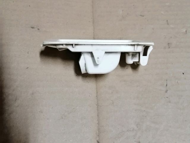 bontott SSANGYONG MUSSO Jobb Rendszámtábla Világítás