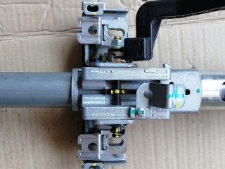 bontott SSANGYONG MUSSO Kormányoszlop