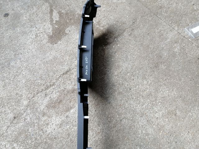 bontott SSANGYONG MUSSO Középső Műszerfal Díszléc