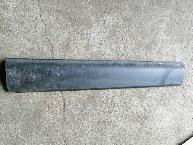 bontott SSANGYONG MUSSO Küszöb Burkolat