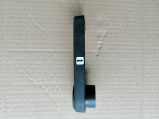 bontott SSANGYONG MUSSO Motorháztető Nyitó Kar / Gomb