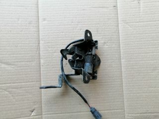 bontott SSANGYONG MUSSO Motorháztető Zárszerkezet