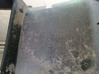 bontott SSANGYONG MUSSO Pótkerék Rögzítő