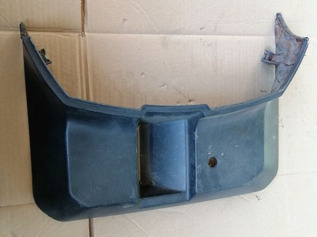 bontott SSANGYONG MUSSO Pótkerék Rögzítő