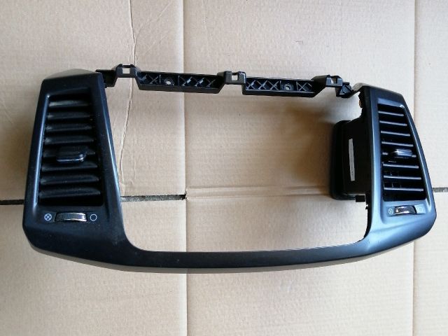 bontott SSANGYONG MUSSO Rádió / CD Keret