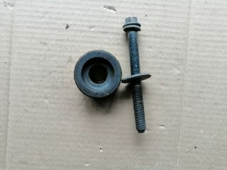 bontott SSANGYONG MUSSO Tartó Bak