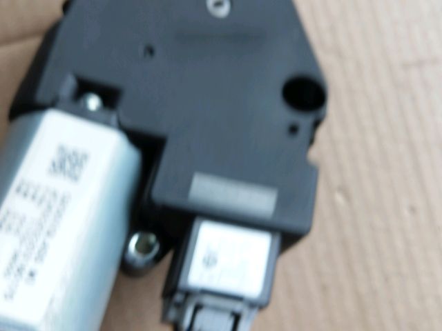 bontott SSANGYONG MUSSO Tetőablak Motor