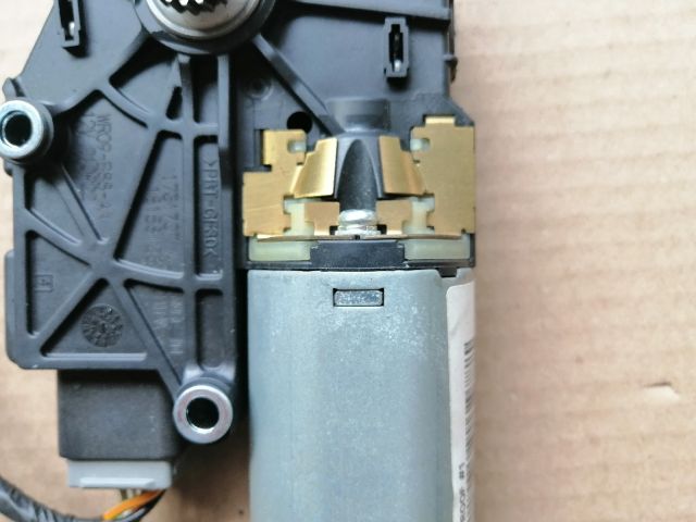 bontott SSANGYONG MUSSO Tetőablak Motor