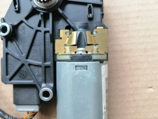 bontott SSANGYONG MUSSO Tetőablak Motor