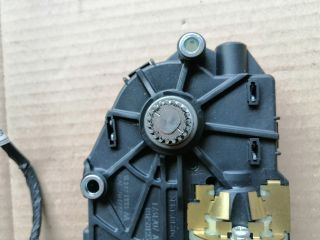 bontott SSANGYONG MUSSO Tetőablak Motor