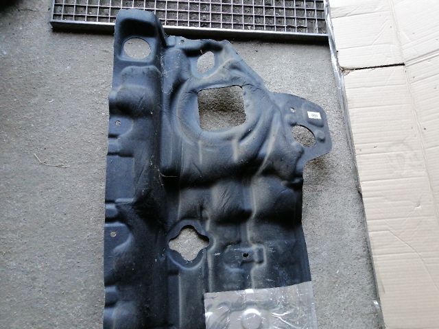 bontott SSANGYONG MUSSO Tűzfal Kárpit