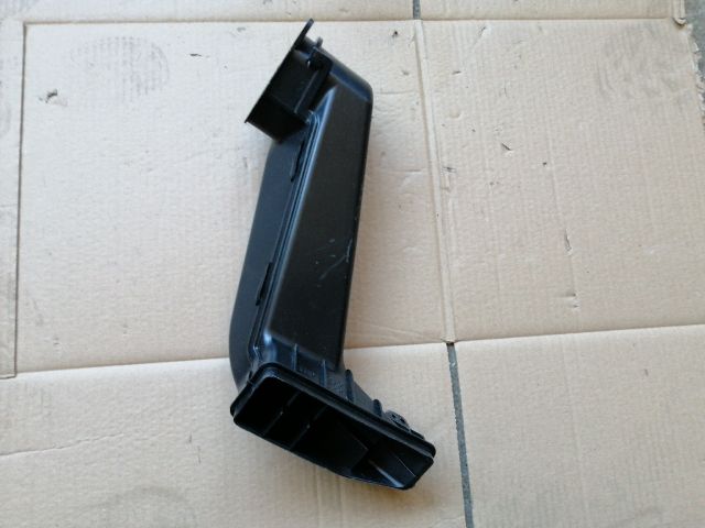 bontott SSANGYONG MUSSO Utastér Fűtéscső